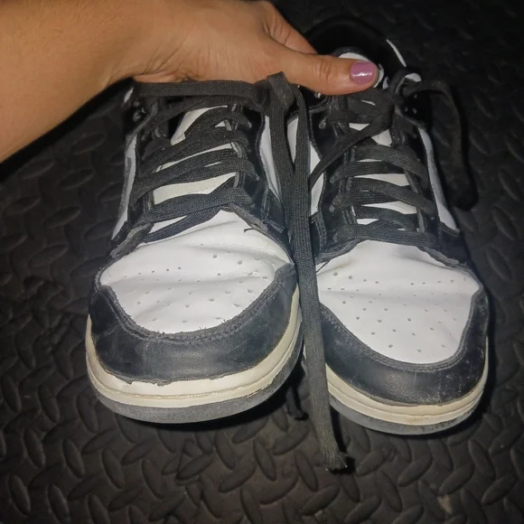 Nike Dunk Panda Men Sneakers - Picture 9 of 16